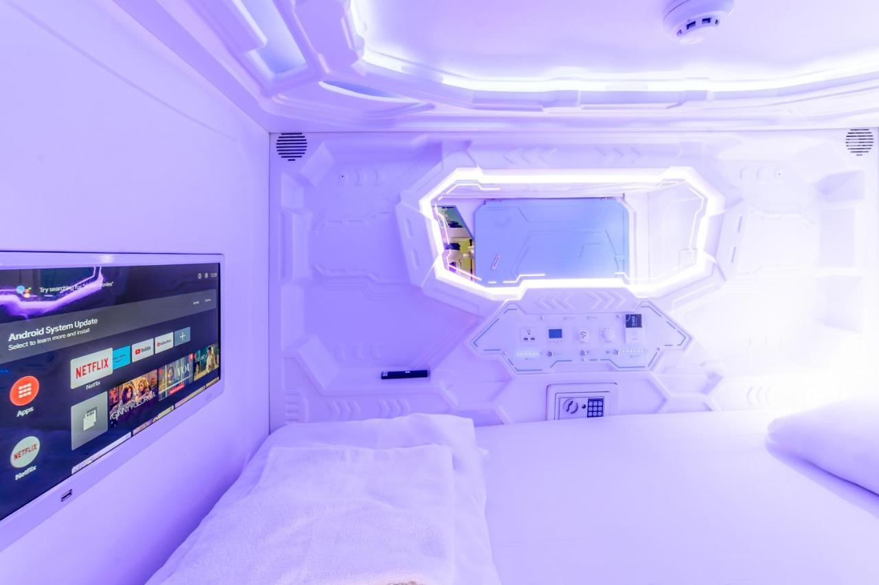 Capsule Inn エルサレム エクステリア 写真