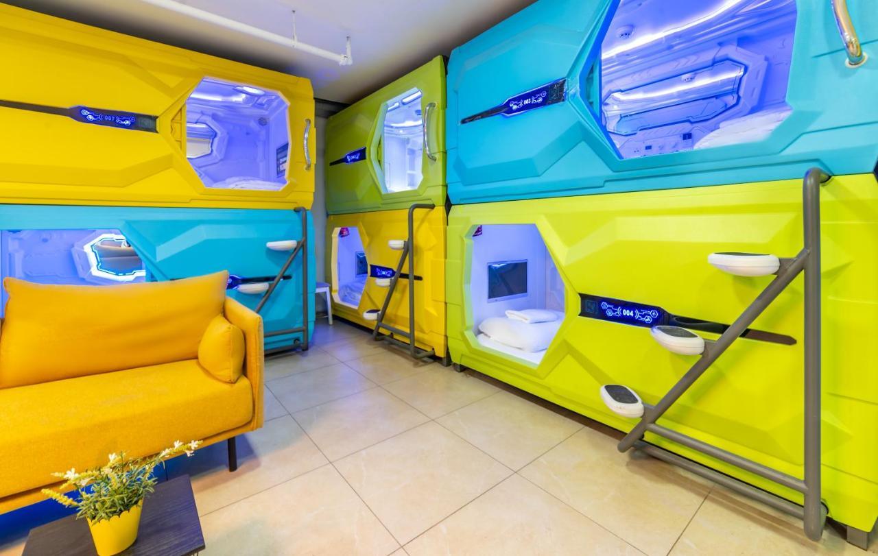Capsule Inn エルサレム エクステリア 写真