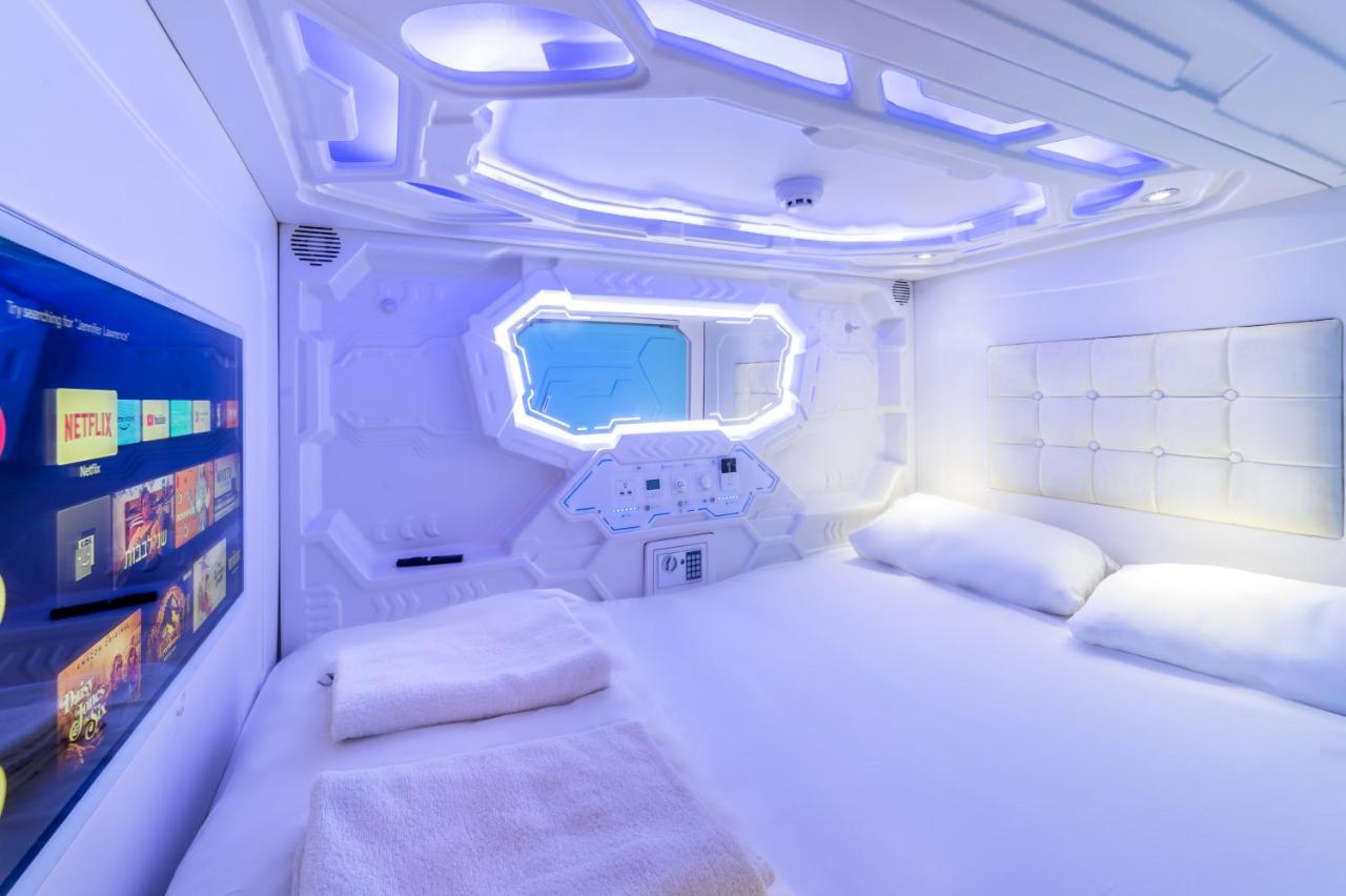 Capsule Inn エルサレム エクステリア 写真
